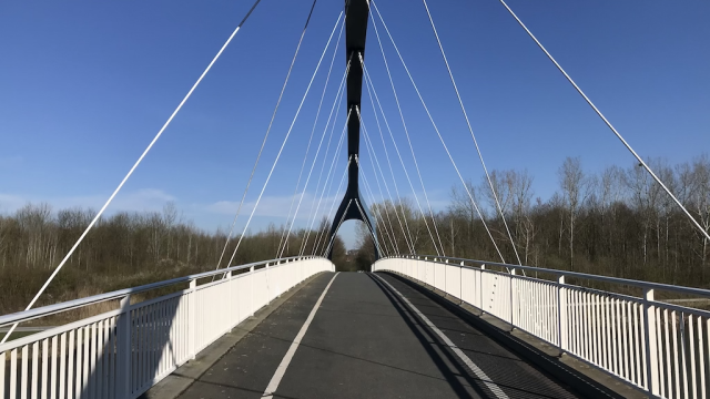 Kanalbrücke bei Rünthe